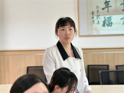 小13.jpg