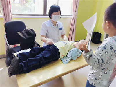 小3.jpg